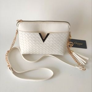 Crossi New York white mate handbag crossbody gold chain NWT